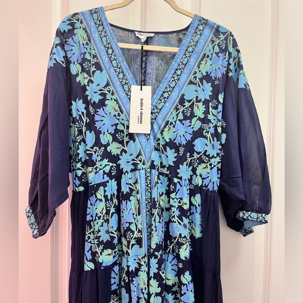 NWT Juliet Dunn patterned dress